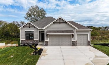 Homes for Sale in Kansas City, MO 64155 | 10511 N Liberty Street