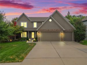 9007-NE-92nd-Terrace-mls-2575060-image-1