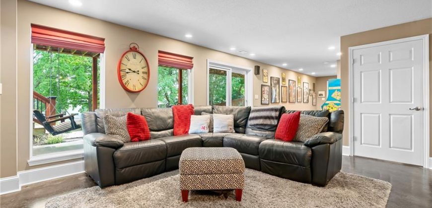 Homes for Sale in Kansas City, MO 64157 | 9007 NE 92nd Terrace