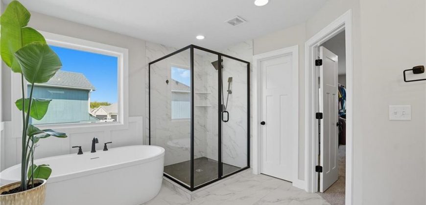 Homes for Sale in Parkville, MO 64152 | 13785 NW 71st Street