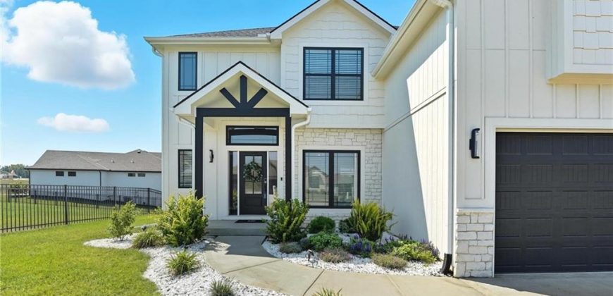 Homes for Sale in Parkville, MO 64152 | 13785 NW 71st Street