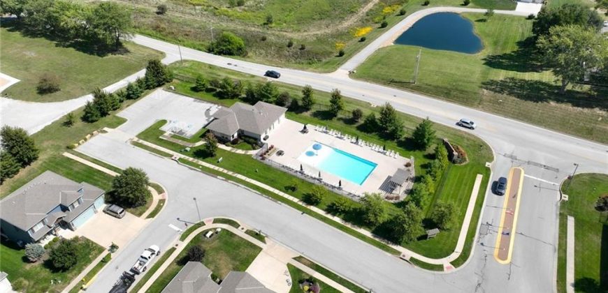 Homes for Sale in Parkville, MO 64152 | 13785 NW 71st Street