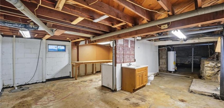 Homes for Sale in Gladstone, MO 64119 | 3712 NE 57th Terrace