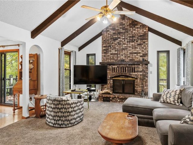 Homes for Sale in Kearney, MO 64069 | 13209  Plattsburg Road