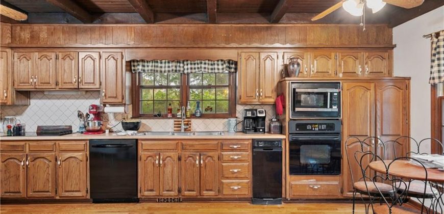 Homes for Sale in Kearney, MO 64069 | 13209  Plattsburg Road