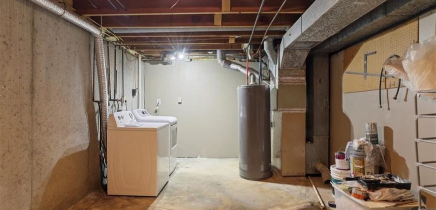 Homes for Sale in Kansas City, MO 64155 | 520 NW 88th Terrace