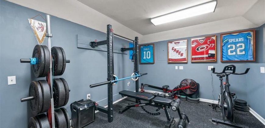 Homes for Sale in Kansas City, MO 64155 | 205 NW 110th Street