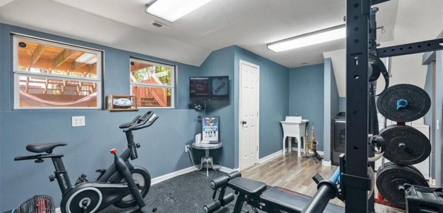 Homes for Sale in Kansas City, MO 64155 | 205 NW 110th Street