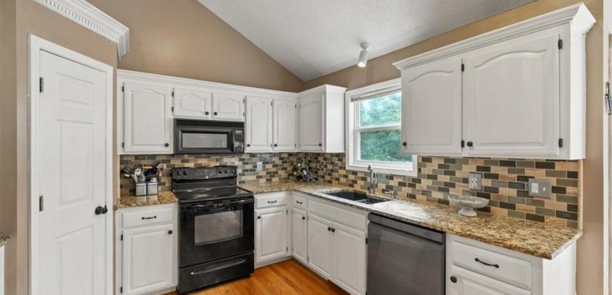 Homes for Sale in Kansas City, MO 64155 | 205 NW 110th Street