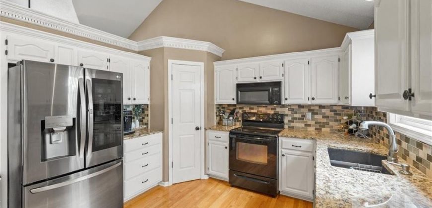 Homes for Sale in Kansas City, MO 64155 | 205 NW 110th Street