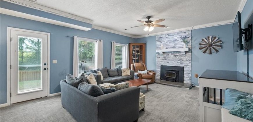 Homes for Sale in Kansas City, MO 64155 | 205 NW 110th Street