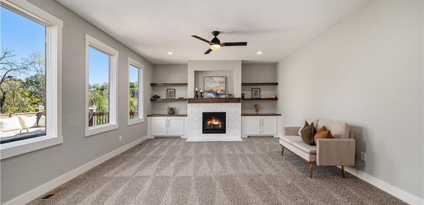 Homes for Sale in Parkville, MO 64152 | 7295 NW FOREST LAKES Drive