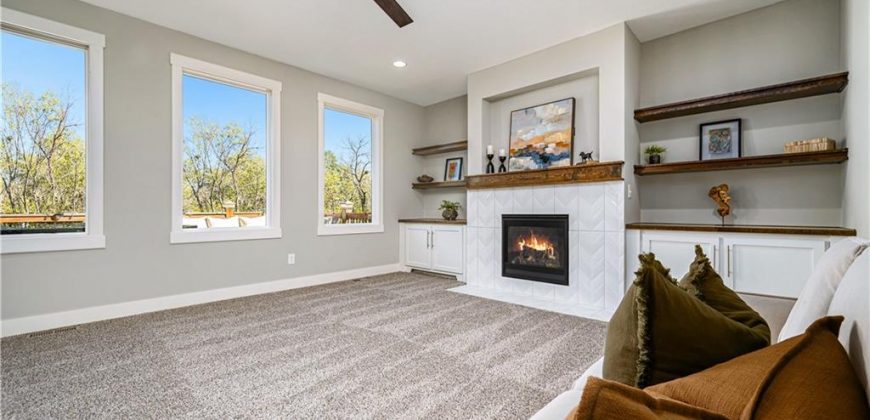 Homes for Sale in Parkville, MO 64152 | 7295 NW FOREST LAKES Drive