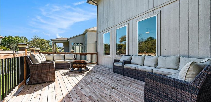 Homes for Sale in Parkville, MO 64152 | 7295 NW FOREST LAKES Drive