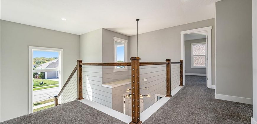 Homes for Sale in Parkville, MO 64152 | 7295 NW FOREST LAKES Drive