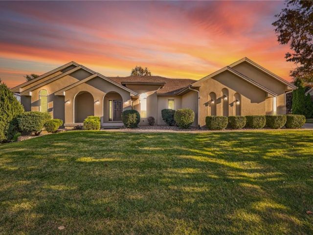 Homes for Sale in Liberty, MO 64068 | 9623  Betsy Ross Lane