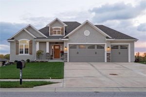 2703-NE-92nd-Street-mls-2584385-image-1