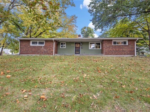 Homes for Sale in Kansas City, MO 64118 | 4949 N Highland Avenue