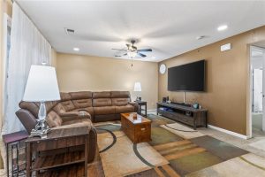 2433-NE-68th-Street-mls-2585383-image-1