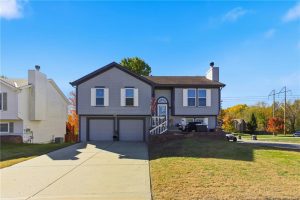 8501-NE-105th-Terrace-mls-2585414-image-1
