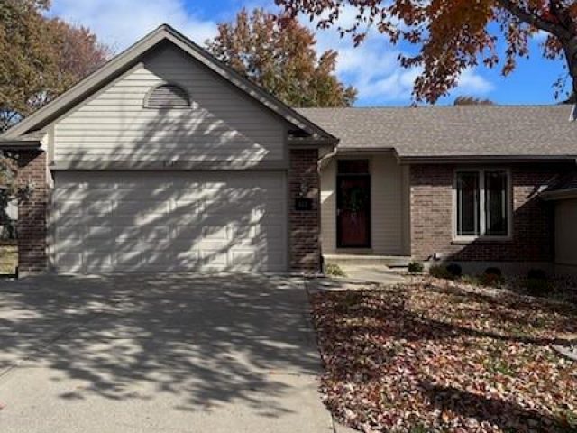 Homes for Sale in Kansas City, MO 0 | 8531 N Chatham Circle