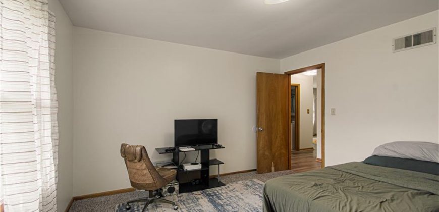 Homes for Sale in Kansas City, MO 64118 | 8116 N Main Street