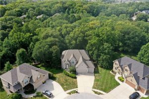 4021-NE-95th-Terrace-mls-2564739-image-1