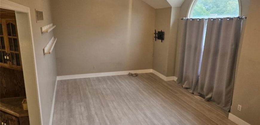 Homes for Sale in Kansas City, MO 64155 | 1408 NE 101st Terrace