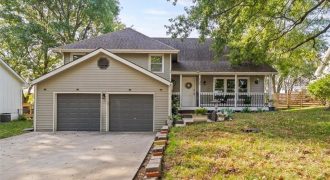 Homes for Sale in Kansas City, MO 64155 | 145 NW 100th Terrace