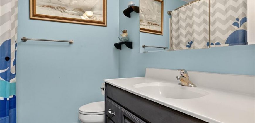 Homes for Sale in Kansas City, MO 64152 | 6811 NW Pleasant View Drive