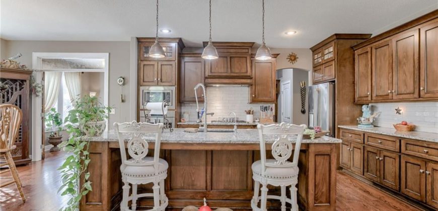 Homes for Sale in Kansas City, MO 64154 | 6123 NW 104th Terrace