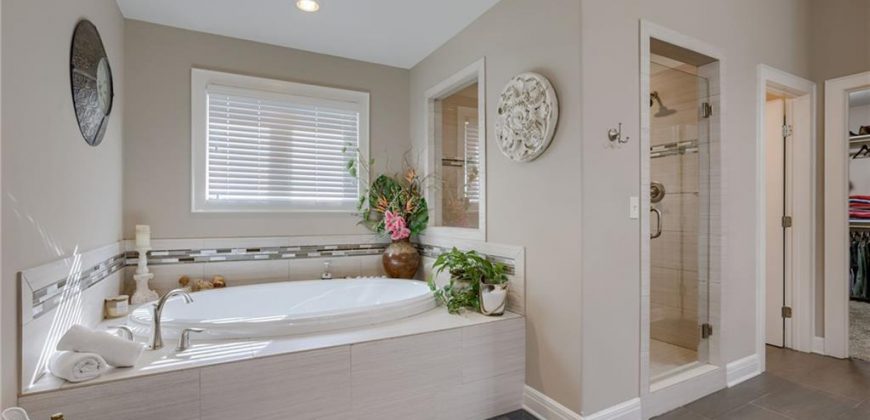 Homes for Sale in Kansas City, MO 64154 | 6123 NW 104th Terrace