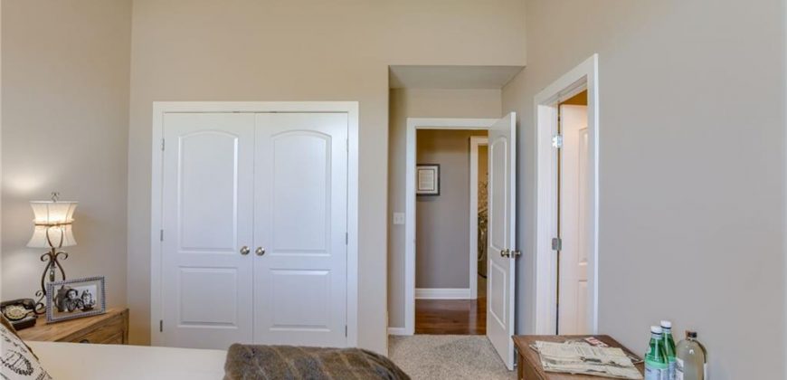 Homes for Sale in Kansas City, MO 64154 | 6123 NW 104th Terrace