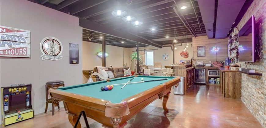 Homes for Sale in Kansas City, MO 64154 | 6123 NW 104th Terrace