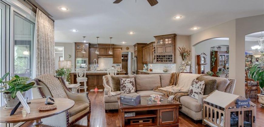 Homes for Sale in Kansas City, MO 64154 | 6123 NW 104th Terrace