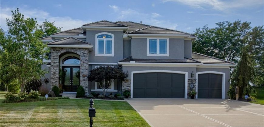 Homes for Sale in Kansas City, MO 64154 | 6123 NW 104th Terrace