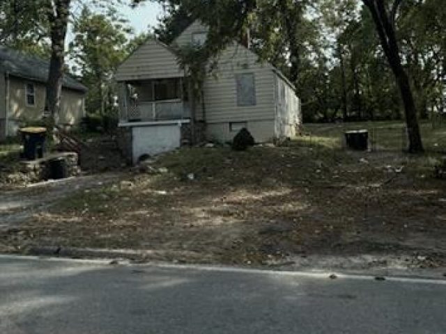 Homes for Sale in Kansas City, MO 64117 | 3017 NE Parvin Road