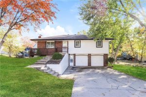 6705-NW-Hidden Valley-Road-mls-2586996-image-1