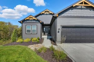 9406-NE-111th-Terrace-mls-2511479-image-1