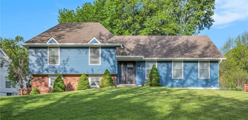 Homes for Sale in Kansas City, MO 64155 | 9708 N Campbell Drive