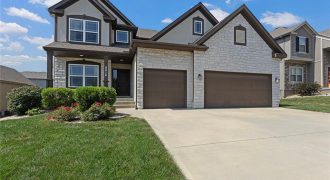 Homes for Sale in Kansas City, MO 64154 | 9414 N Helena Avenue