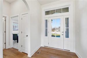 12151-N-Forest-Court-mls-2576356-image-1