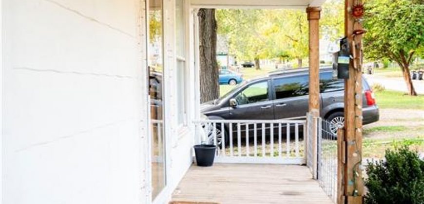 Homes for Sale in Excelsior Springs, MO 64024 | 607  Old Orchard Avenue