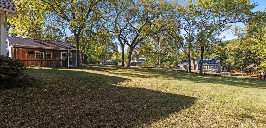 Homes for Sale in Kansas City, MO 64119 | 6924 NE 56th Street