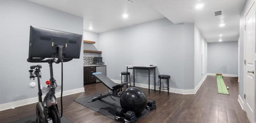 Homes for Sale in Kansas City, MO 64155 | 535 NW 110th Street