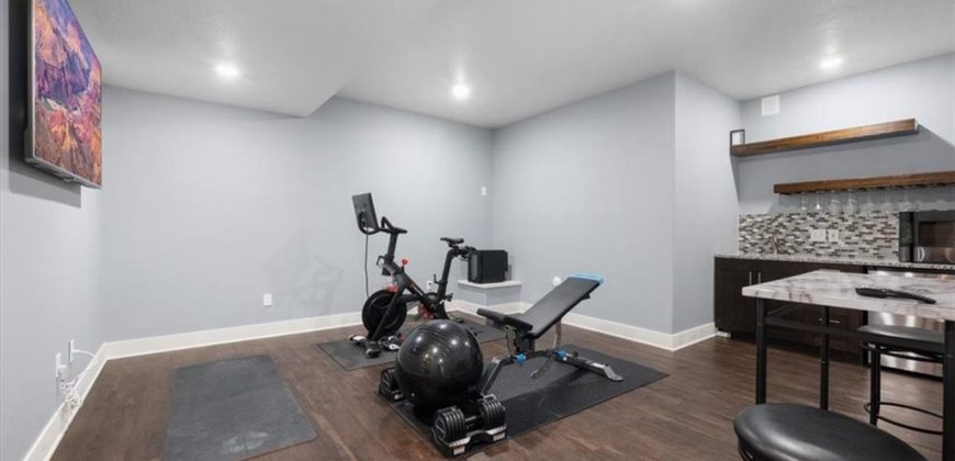 Homes for Sale in Kansas City, MO 64155 | 535 NW 110th Street