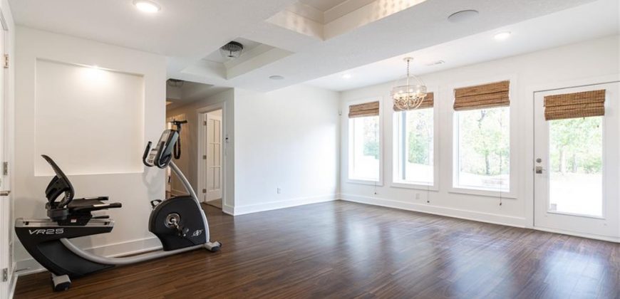 Homes for Sale in Kansas City, MO 64157 | 8719  Sycamore Avenue