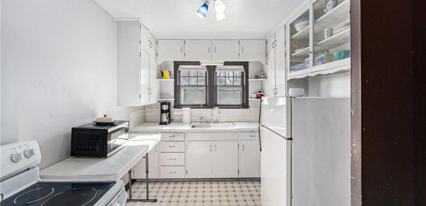 Homes for Sale in Liberty, MO 64068 | 202 N Missouri Street