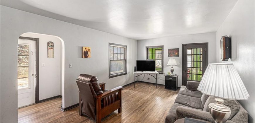 Homes for Sale in Liberty, MO 64068 | 202 N Missouri Street