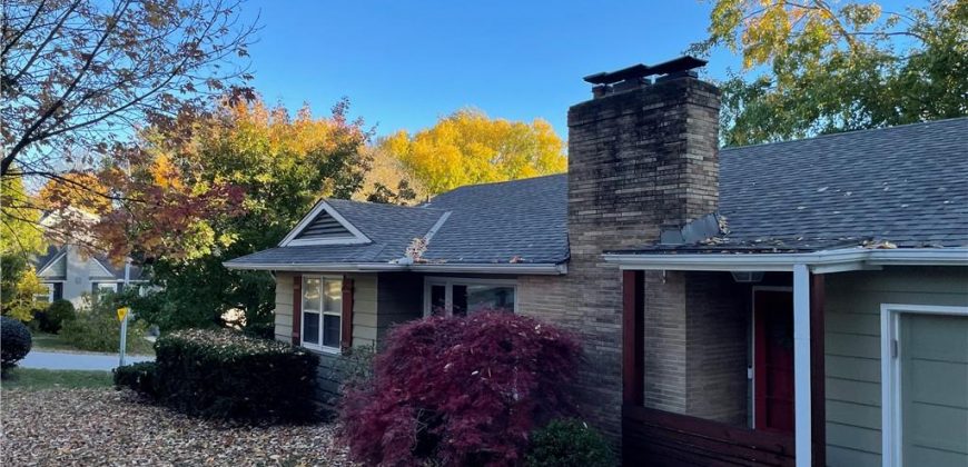 Homes for Sale in Kansas City, MO 64116 | 211 NW Briarcliff Road
